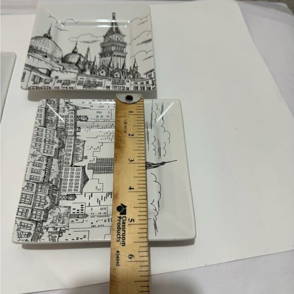 PLATES-BLACK WHITE CITY SCENE-SQUARE-1 LARGE 3 SMALL-222 FIFTH-MATCHING SET - Picture 7 of 8